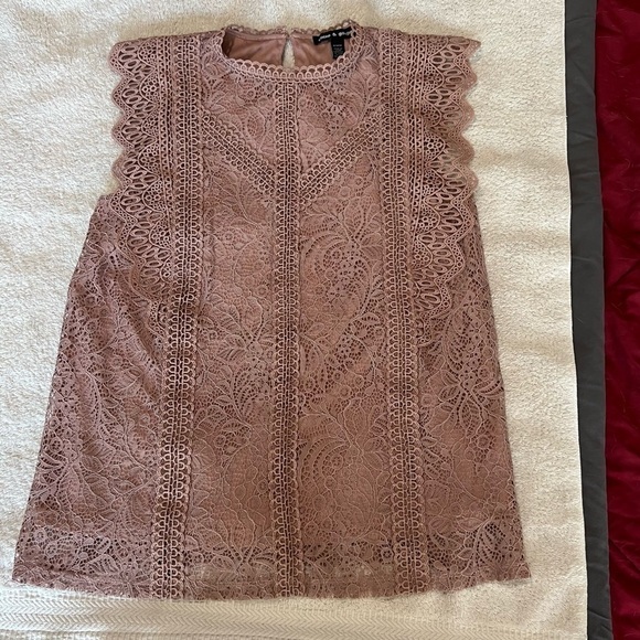 Cable & Gauge women's medium mauve color layered lace tank top - Picture 1 of 13